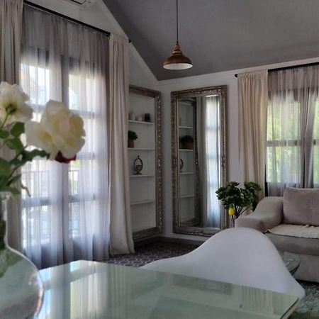 Apartman L&M Cetinje Exteriör bild