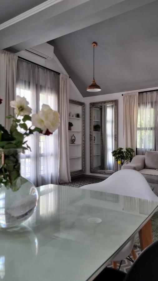 Apartman L&M Cetinje Exteriör bild