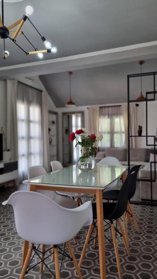 Apartman L&M Cetinje Exteriör bild